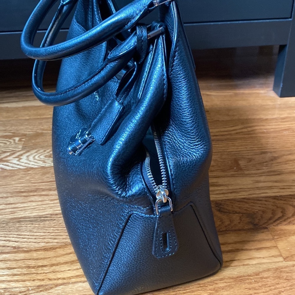 Michael Kors Black Leather Bag - Picture 3 of 9